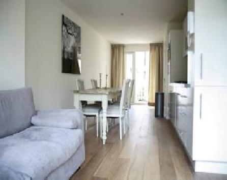 ams 476  amsterdam rentals luxurious little prince apartment 